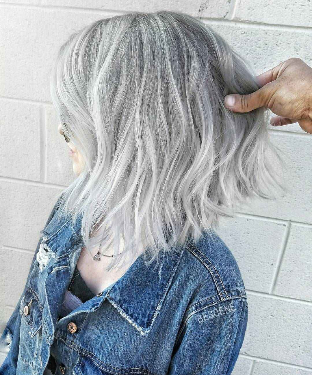 Trendy-Silver-Hair-Color-Ideas